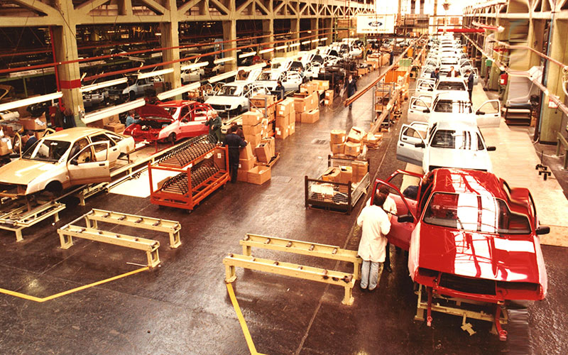 Cork Ford Plant 1983 - media.ford.com