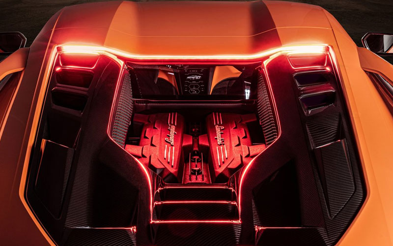 2024 Lamborghini Revuelto Hybrid Engine - lamborghini.com