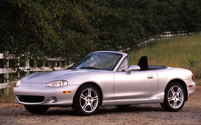 2004 Mazda Miata - news.mazdausa.com