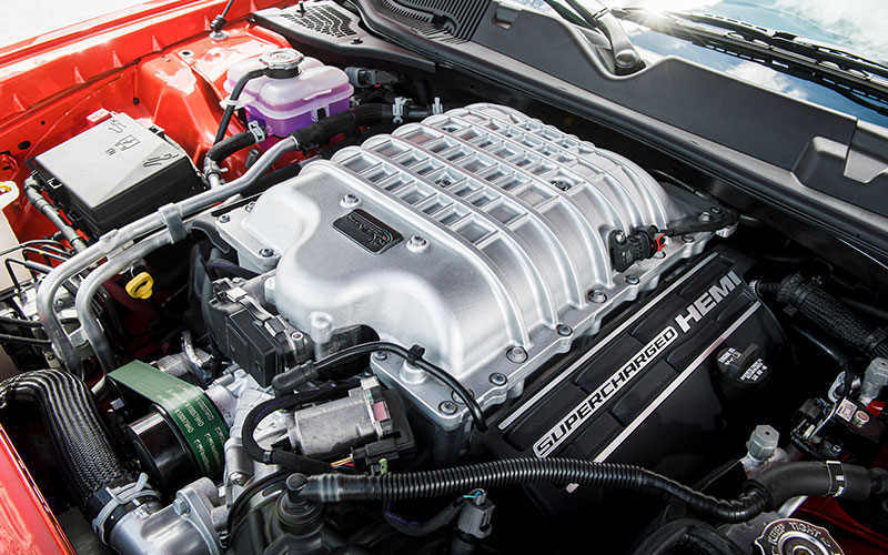 2023 Dodge Challenger 6.2L V8 - media.stellantisnorthamerica.com