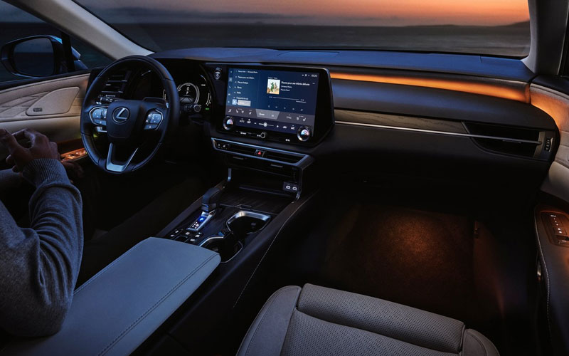 2023 Lexus RX Ambient Lighting - pressroom.lexus.com