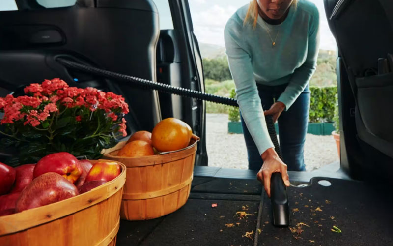 2023 Chrysler Pacifica vacuum - chrysler.com