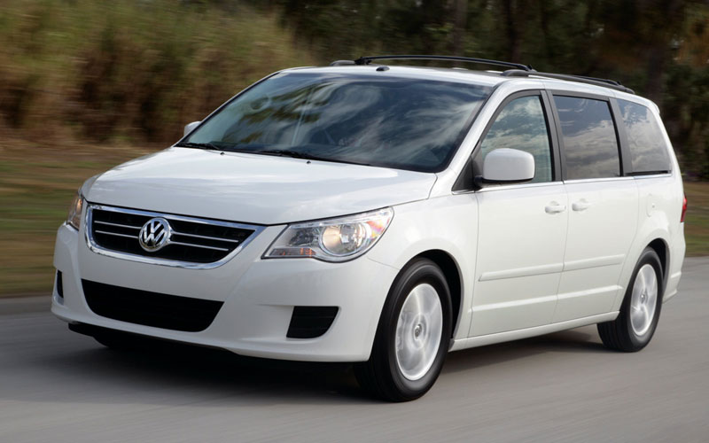 2009 Volkswagen Routan - netcarshow.com