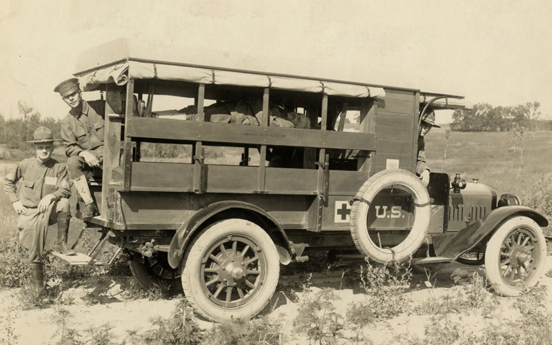 GMC Model 16 - digitalcollections.detroitpubliclibrary.org