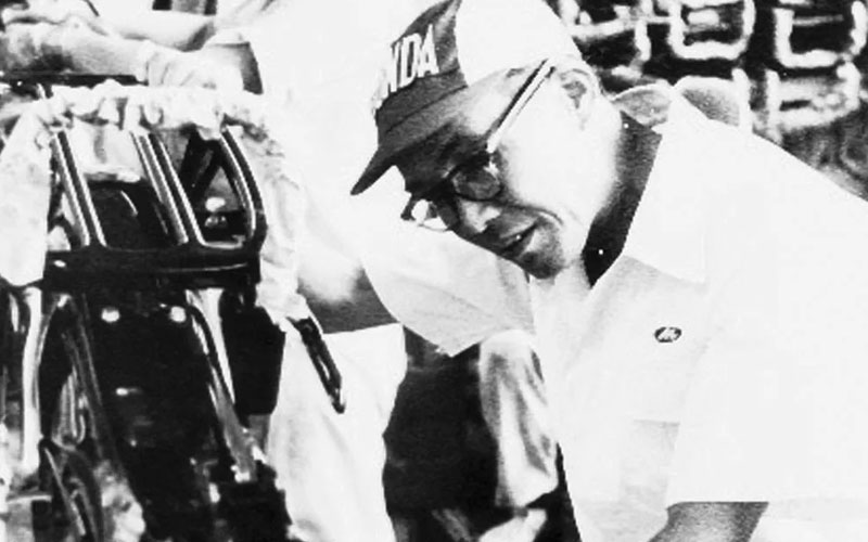Soichiro Honda - britannica.com Soichiro Honda - britannica.com