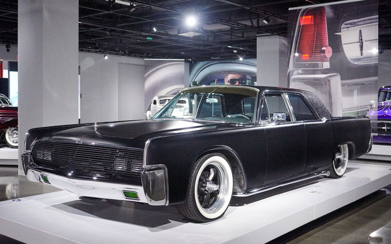 “Dead Kennedy” 1961 Lincoln Continental - lamag.com “Dead Kennedy” 1961 Lincoln Continental - lamag.com