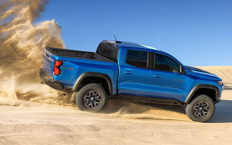 2023 Chevrolet Colorado ZR2 - netcarshow.com