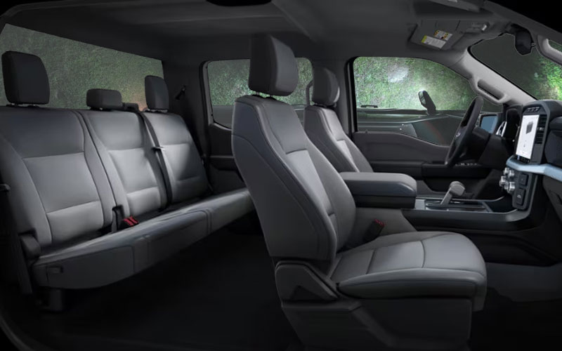 2023 Ford F-150 Lightning Pro - ford.com