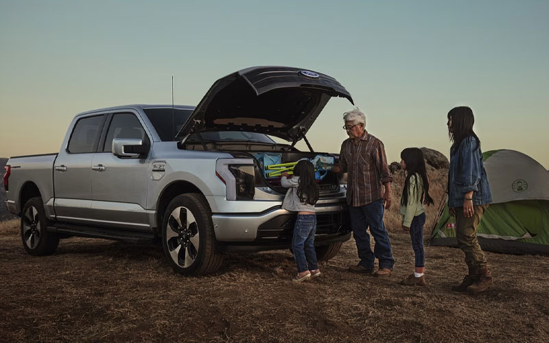 2023 Ford F-150 Lightning - ford.com