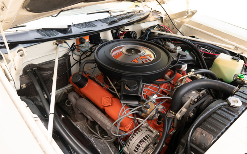 1970 Chrysler 300 Hurst 440ci V8 - GatewayClassicCars on YouTube