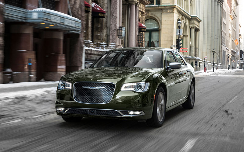 2019 Chrysler 300 - media.stellantisnorthamerica.com