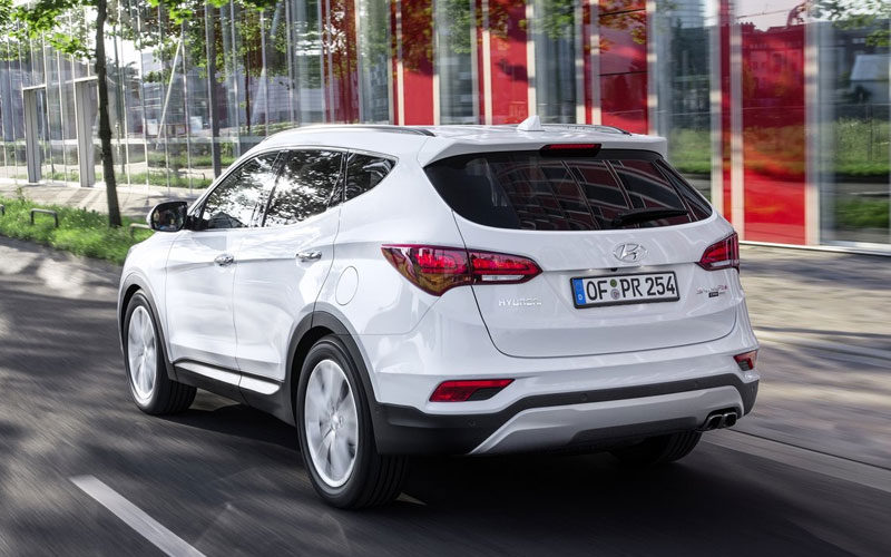 2015 Hyundai Santa Fe - netcarshow.com