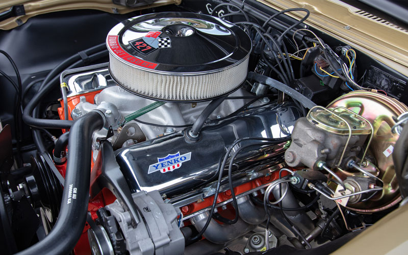 1967 Chevrolet Camaro Yenko 427 ci/450 hp V8 - americanmusclecarmuseum.com