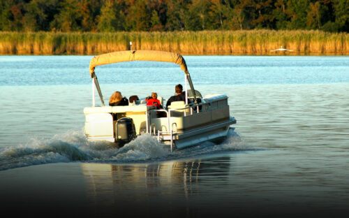 Critics’ Choice: SUV Boat Towing
