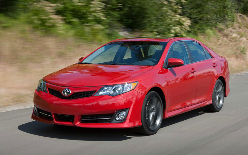 2012 Toyota Camry SE - pressroom.toyota.com