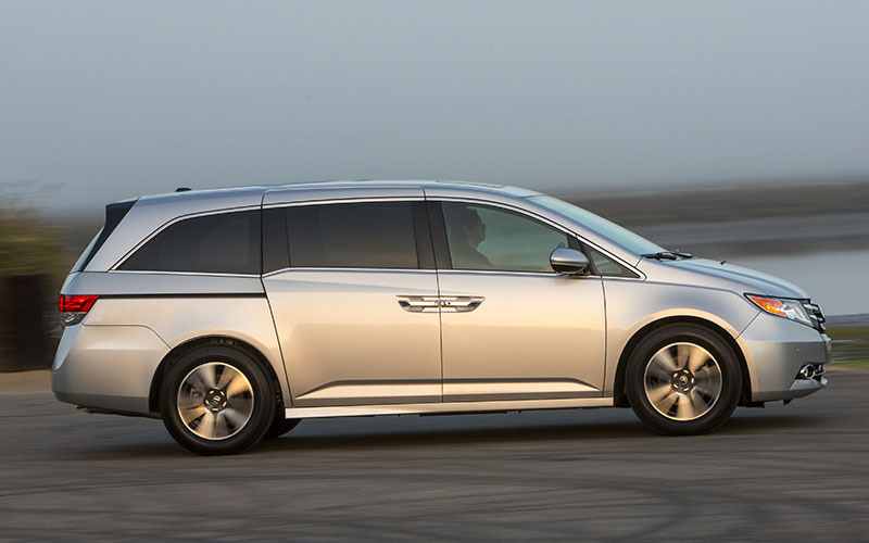 2015 Honda Odyssey - hondanews.com 2015 Honda Odyssey - hondanews.com
