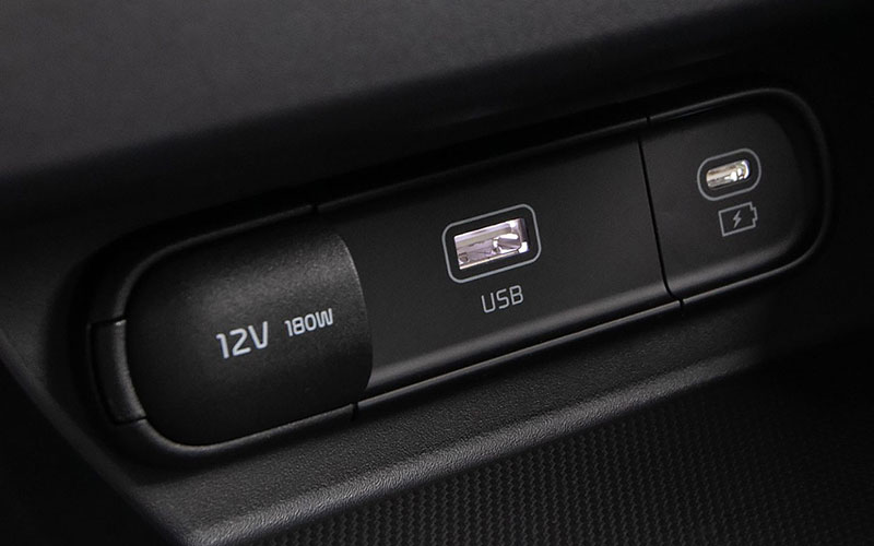 2024 Kia Seltos USB ports - kia.com