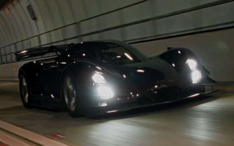 Czinger 21C Blackbird Edition - Czinger Vehicles on youtube.com Czinger 21C Blackbird Edition - Czinger Vehicles on youtube.com