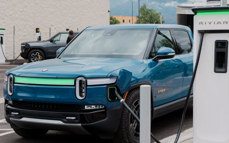 Rivian R1T - rivian.com