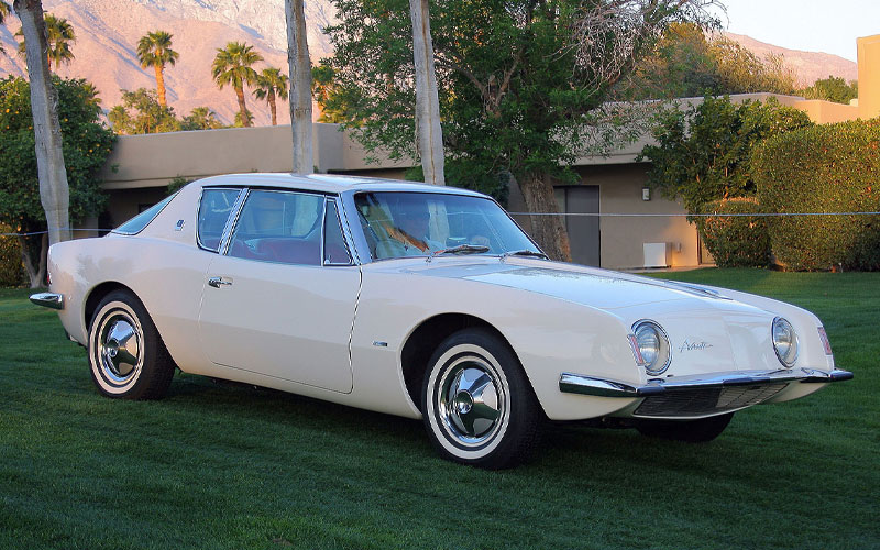 1963 Studebaker Avanti - Rex Gray on Wikimedia.org
