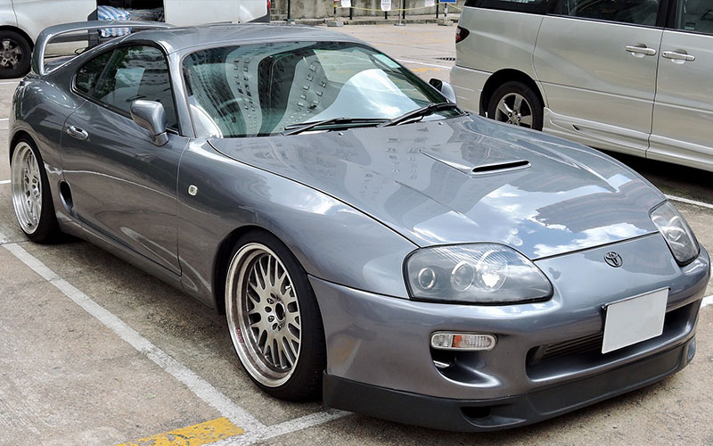 1996 Toyota Supra Mk IV - User3204 on Wikimedia.org