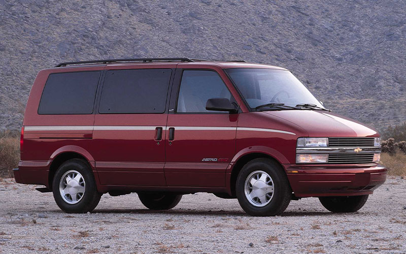 1998 Chevrolet Astro - media.chevrolet.com