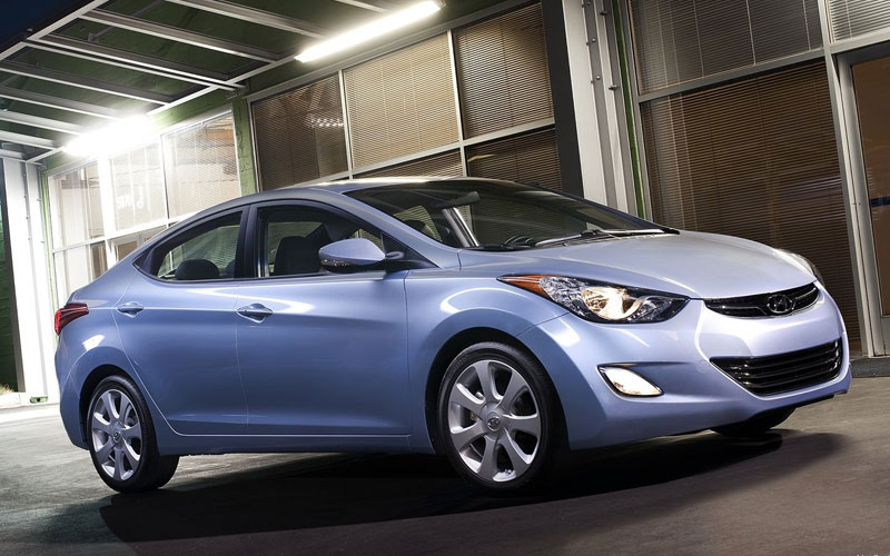 2011 Hyundai Elantra - netcarshow.com