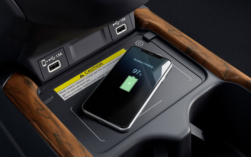 2024 Honda CR-V wireless smartphone charging pad - automobiles.honda.com