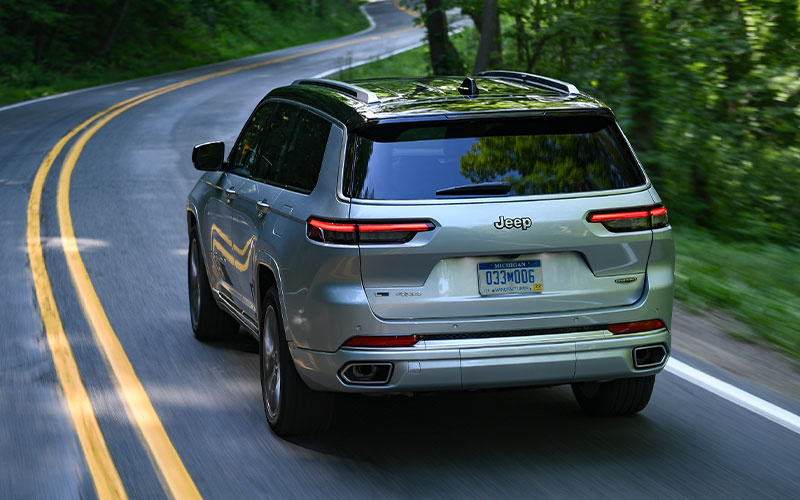 2024 Jeep Grand Cherokee L Summit Reserve - media.stellantisnorthamerica.com