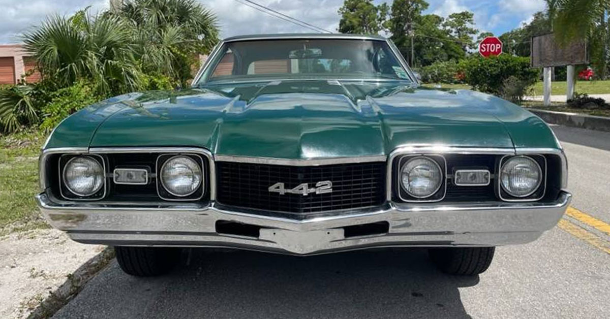 What Makes the 2nd Generation Cutlass 442 a Classic?
