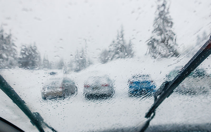 Windshield wipers in winter Windshield wipers in winter