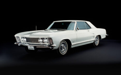 Retro Review: First Generation Buick Riviera