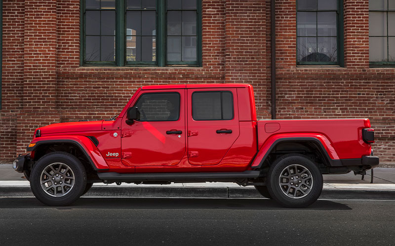 2020 Jeep Gladiator Overland - media.stellantisnorthamerica.com