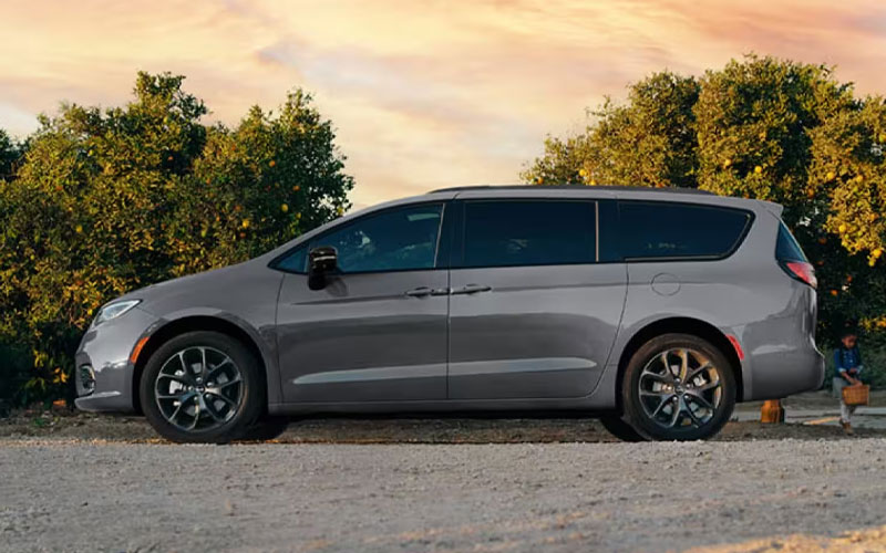 2024 Chrysler Pacifica - chrysler.com