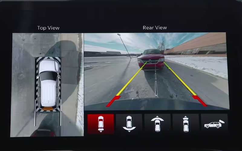 2024 Jeep Grand Cherokee surround-view camera - jeep.com