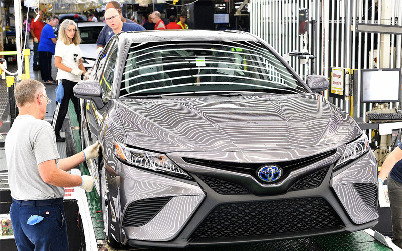 Toyota assembly plant workers - toyota.com