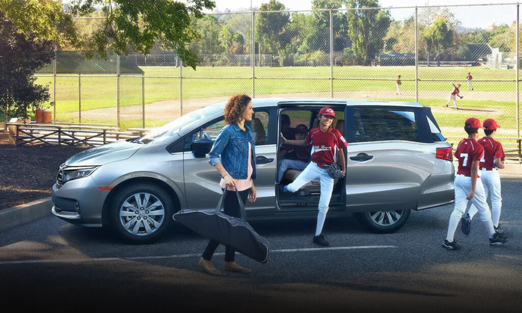 We ranked the best minivans of 2024 based off of their powertrains, interiors, technology, and options. Which minivan wins?