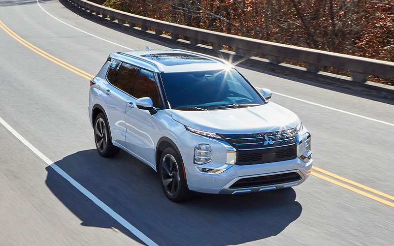 2022 Mitsubishi Outlander - media.mitsubishicars.com
