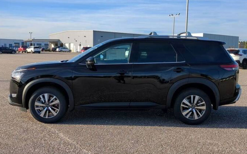 2024 Nissan Pathfinder SL - carsforsale.com