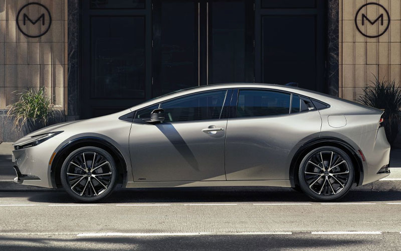 2024 Toyota Prius Limited - toyota.com