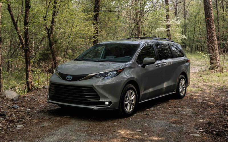 2024 Toyota Sienna Woodland Editon – pressroom.toyota.com