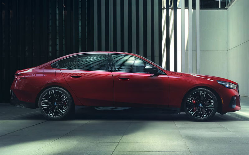 BMW i5 M60 - bmwusa.com