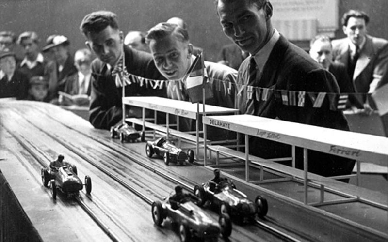 Slot car racing - slotcarhistory.com