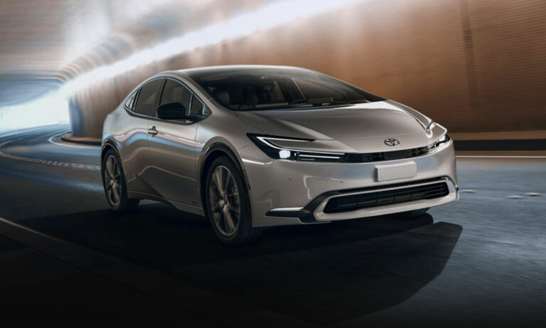 2024 Toyota Prius Review