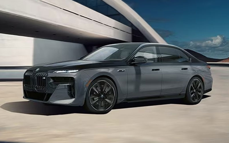 2024 BMW i7 M70 - bmwusa.com
