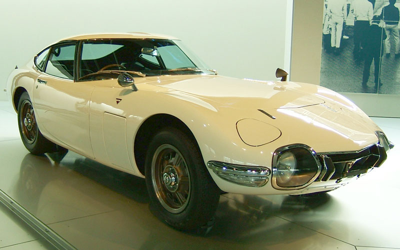 Toyota 2000GT SCCA - Gnsin on wikimedia.org Toyota 2000GT SCCA - Gnsin on wikimedia.org