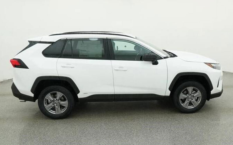 2024 Toyota RAV4 Hybrid LE - carsforsale.com