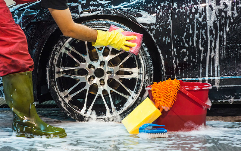 Washing car