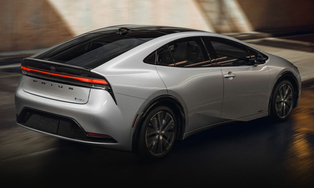Critics’ Choice: Top 3 Commuter Cars