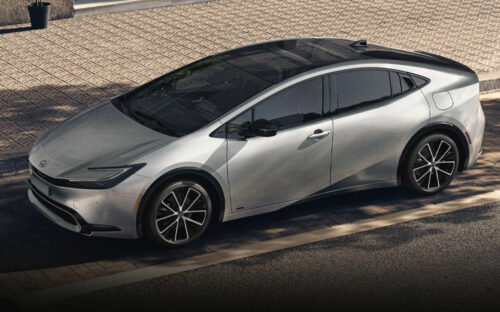 Hybrids Get a Second Look from Automakers